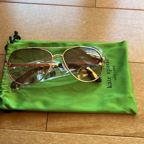 kate spade Accessories - NWT Kate Spade Emmaline Rose Gold Aviators
